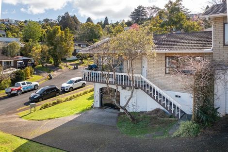 Photo of property in 1/7 Newstead Avenue, Browns Bay, Auckland, 0632