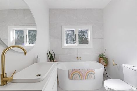 Photo of property in 490 Innes Road, Mairehau, Christchurch, 8052