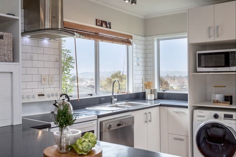 Photo of property in 6 Ngaio Place, Lansdowne, Masterton, 5810