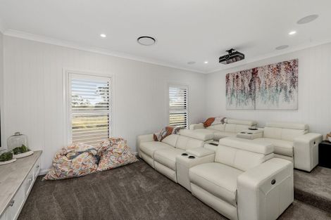 Photo of property in 115 Mclarin Road, Glenbrook, Waiuku, 2681