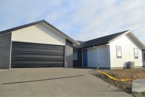Photo of property in 48 Schooner Drive, Whitby, Porirua, 5024
