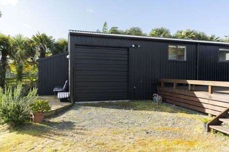 Photo of property in 32a Kiteone Road, Parua Bay, Whangarei, 0174