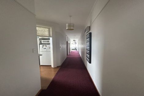 Photo of property in 61-61a Brougham Street, Mount Victoria, Wellington, 6011