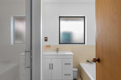 Photo of property in 1 Cynthia Crescent, Te Aroha, 3320