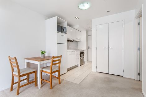 Photo of property in Fiore On Hobson Apartments, 707/152 Hobson Street, Auckland Central, Auckland, 1010