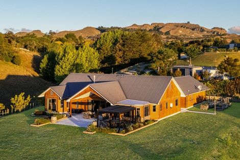 Photo of property in 136 Kopanga Road, Havelock North, 4130