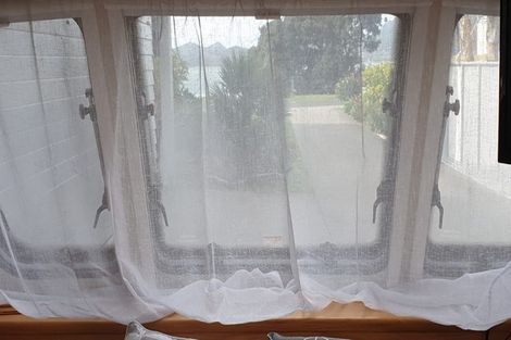 Photo of property in 2/249 One Tree Point Road, One Tree Point, 0118