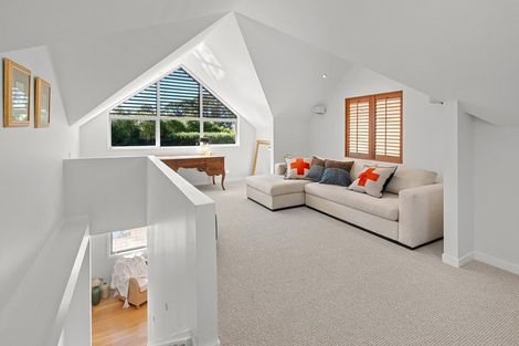 Photo of property in 97 Oxford Street, Martinborough, 5711