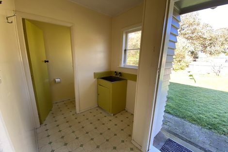 Photo of property in 33 Karaka Street, Wainuiomata, Lower Hutt, 5014