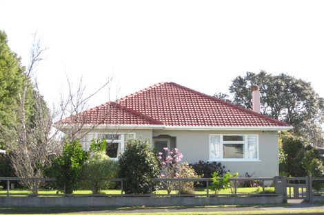 Photo of property in 6 Dartmoor Avenue, Westown, New Plymouth, 4310