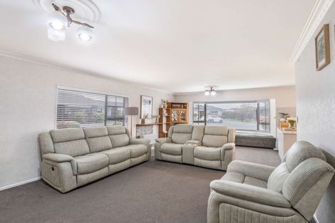Photo of property in 5 Hampton Place, Springvale, Whanganui, 4501