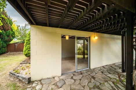 Photo of property in 18 Hunter Crescent, Wanaka, 9305