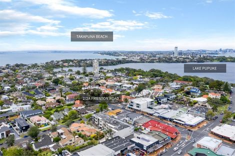 Photo of property in 2/2a Frieston Road, Milford, Auckland, 0620