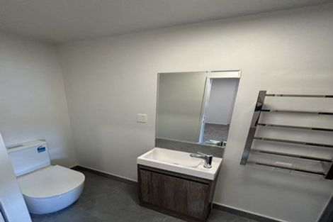 Photo of property in 5/39 Dale Crescent, Pakuranga, Auckland, 2010