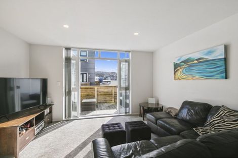 Photo of property in Pirie Street Townhouses, 32/35 Pirie Street, Mount Victoria, Wellington, 6011