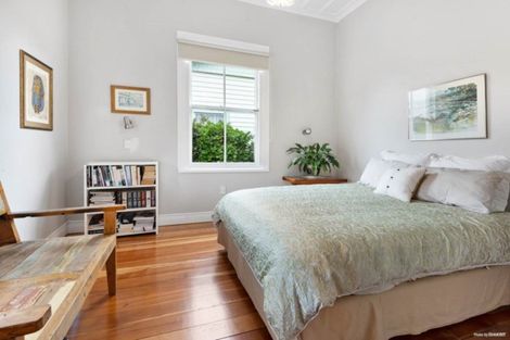 Photo of property in 16 Pacific Street, Waiuku, 2123