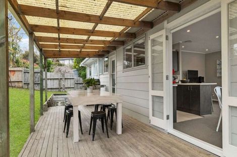 Photo of property in 132 Awaruku Road, Torbay, Auckland, 0630