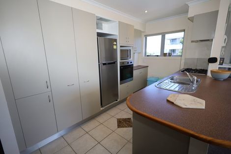 Photo of property in Salisbury Crown, 8/7 Salisbury Avenue, Mount Maunganui, 3116