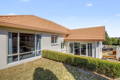 Photo of property in 127 Milne Drive, Paraparaumu, 5032