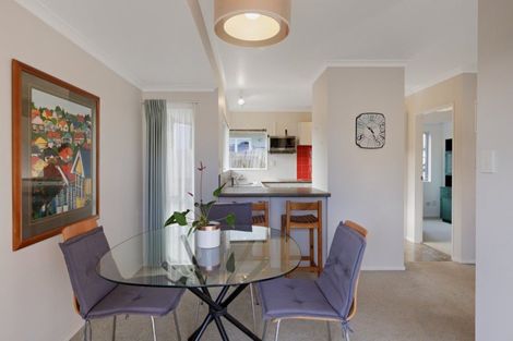 Photo of property in 114b Vale Street, Otumoetai, Tauranga, 3110