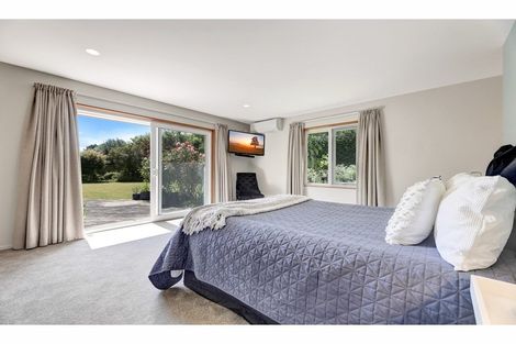 Photo of property in 30 Taranaki Drive, Woodend, 7610