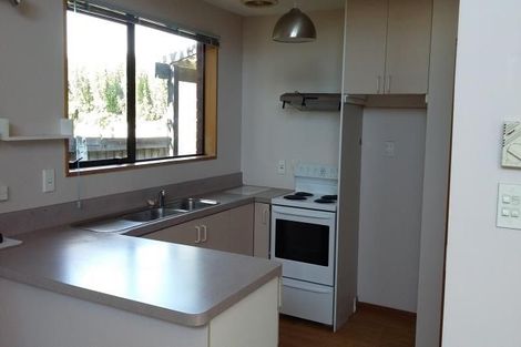 Photo of property in 2/218 Pine Avenue, South New Brighton, Christchurch, 8062