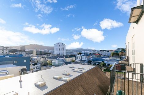 Photo of property in 12/37 Majoribanks Street, Mount Victoria, Wellington, 6011