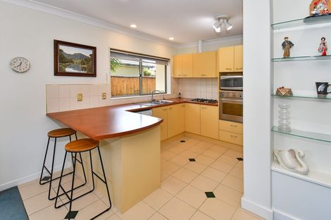 Photo of property in 28a Taka Street, Takanini, 2112