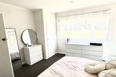 Photo of property in 2 Currey Crescent, Milford, Auckland, 0620