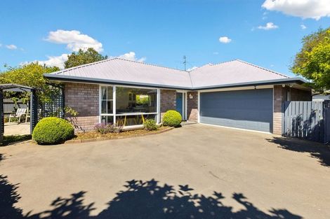 Photo of property in 28a Canberra Place, Redwood, Christchurch, 8051