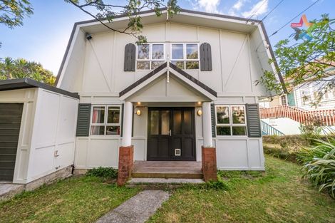 Photo of property in 94 Normandale Road, Normandale, Lower Hutt, 5010