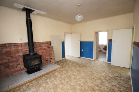 Photo of property in 12 Ngapapa Street, Urenui, 4375