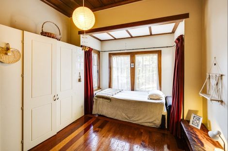 Photo of property in 7 Fitzroy Road, Bluff Hill, Napier, 4110