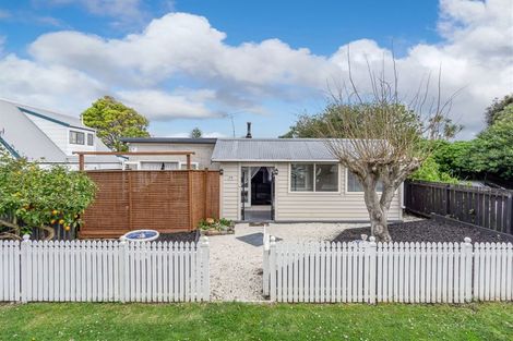 Photo of property in 1/9 Hazards Road, Weymouth, Auckland, 2103