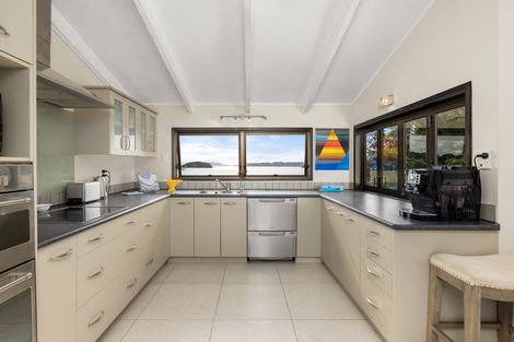 Photo of property in 10 Paihia Road, Paihia, 0200