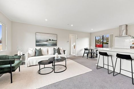 Photo of property in 2/41 President Avenue, Papakura, 2110