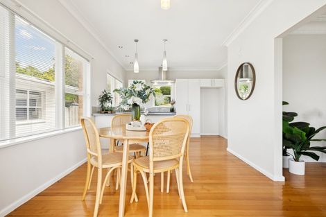 Photo of property in 4 Laurelwood Avenue, Pukekohe, 2120