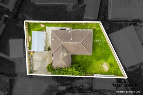 Photo of property in 2/9 Janese Place, Weymouth, Auckland, 2103