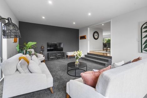 Photo of property in 53 Windermere Road, Papanui, Christchurch, 8053