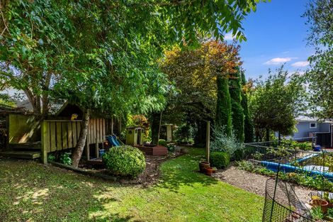 Photo of property in 18 Chester Road, Tawa, Wellington, 5028