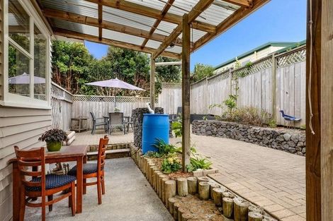 Photo of property in 22 Keegan Drive, Massey, Auckland, 0614