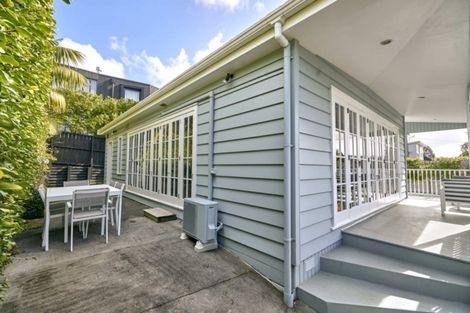 Photo of property in 47 Livingstone Street, Westmere, Auckland, 1022