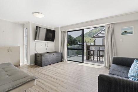 Photo of property in Atlas Apartments, 1/49 Maunganui Road, Mount Maunganui, 3116