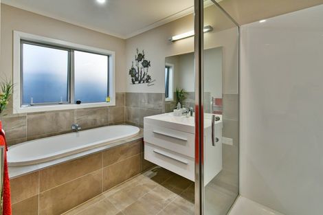 Photo of property in 6 Hillpark Drive, Pokeno, 2402