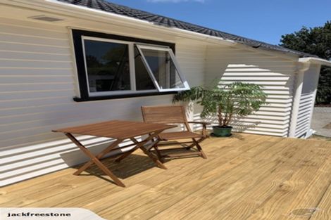 Photo of property in 69 Collingwood Street, Eltham, 4322