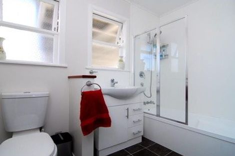 Photo of property in 400 Murdoch Road West, Raureka, Hastings, 4120