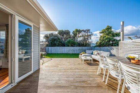 Photo of property in 15 Wilford Street, Woburn, Lower Hutt, 5011