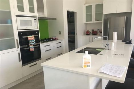 Photo of property in 16 Helen June Avenue, Flagstaff, Hamilton, 3210