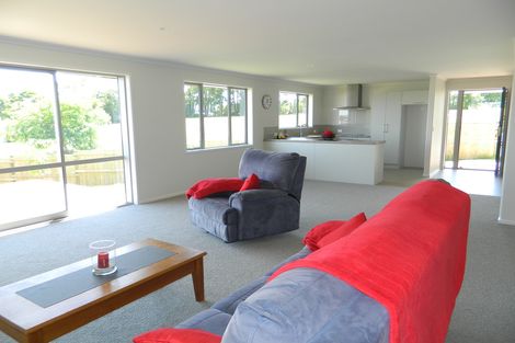 Photo of property in 7 Aranga Road, Kerikeri, 0230