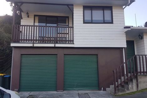Photo of property in 37 Postgate Drive, Whitby, Porirua, 5024